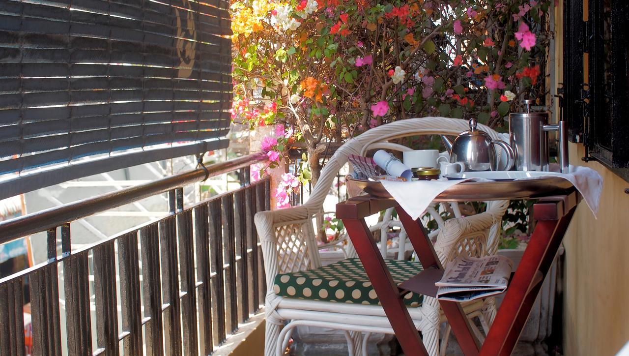 Bric-A-Brac Hotel Battambang Exterior foto
